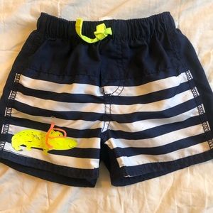 💥 Carter’s swim trunks